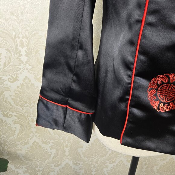 VuahongMei Size Medium Black Satin Zip Front Blazer Red Accents Asian Design - Picture 4 of 13